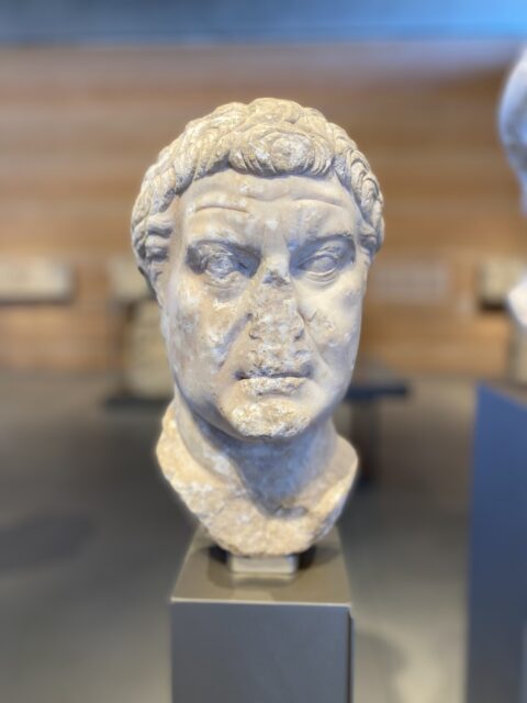 Een Romeinse buste in museum Narbo Via